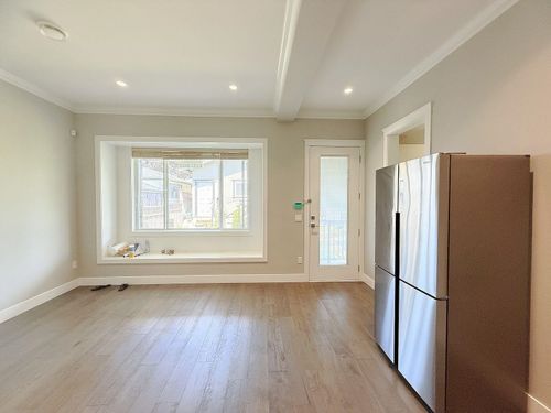 45xx Napier St, Burnaby, BC, V5C3H4 | Card Image