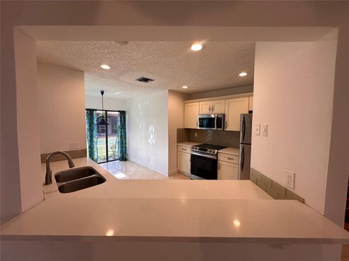 9329-9329 W Sunrise Blvd, Plantation, FL, 33322-5688 | Card Image