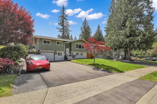 19654 47 Ave, Langley, BC, V3A5G8 | Card Image