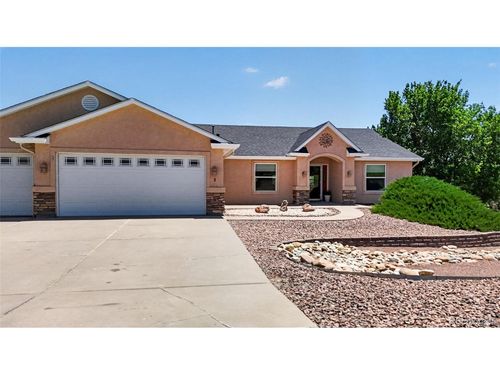 3 N Parkway, Colorado City, CO, 81019-5007 | Card Image