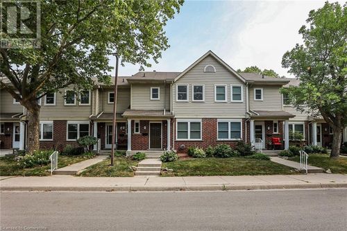 41-55 Kerman Ave, Grimsby, ON, L3M5G2 | Card Image