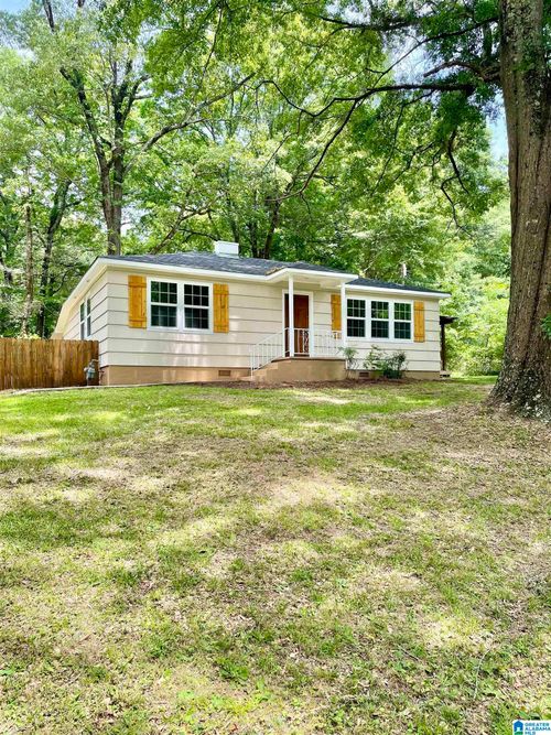 658 Odum Rd, GARDENDALE, AL, 35071-4619 | Card Image