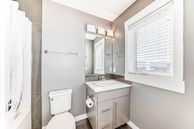 52 - 111 Rainbow Falls Gate, Townhouse with 2 bedrooms, 3 bathrooms and 2 parking in Chestermere AB | Image 29