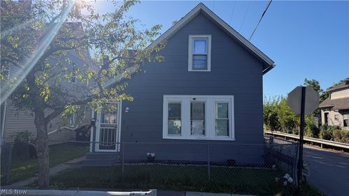 3178 W 54th St, Cleveland, OH, 44102-5755 | Card Image