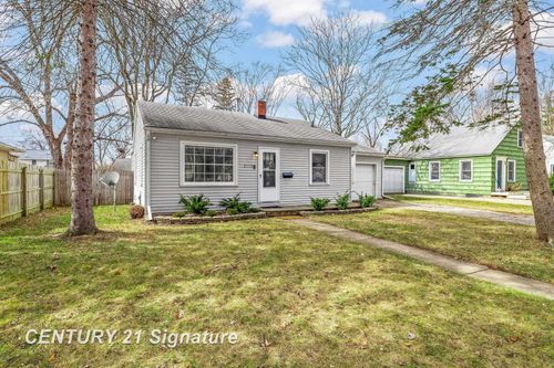 2115 Carolina St, Midland, MI, 48642-5753 | Card Image