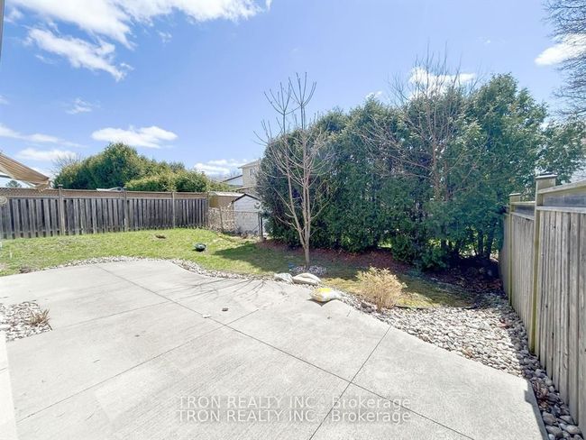 888 Barbados St, House other with 4 bedrooms, 3 bathrooms and 4 parking in Oshawa ON | Image 23