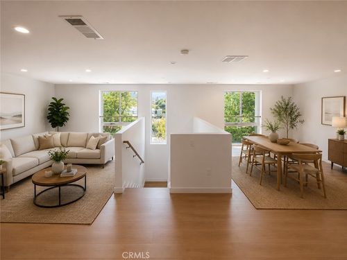 402-176 N Catalina Ave, Pasadena, CA, 91106 | Card Image