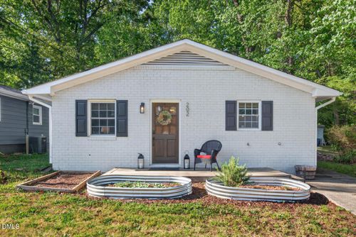 202 Archdale Dr, Durham, NC, 27707-3938 | Card Image