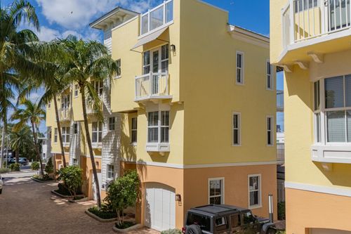 6-4332 Seagrape Drive, Lauderdale By The Sea, FL, 33308 | Card Image