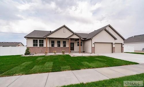612 Boxwood Dr, Idaho Falls, ID, 83402-1237 | Card Image