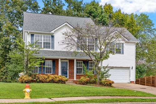 2804 Ridgepole Dr, Clarksville, TN, 37040-9506 | Card Image