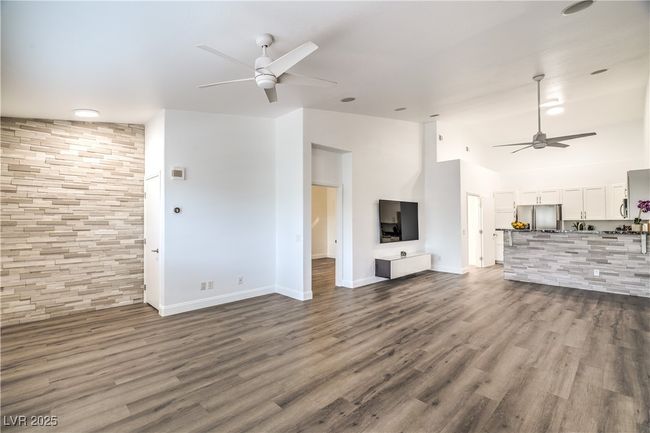 2073 - 7450 S Eastern Ave, Condo with 2 bedrooms, 2 bathrooms and null parking in Las Vegas NV | Image 21