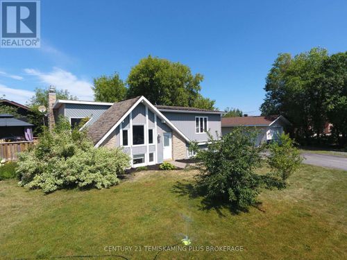 267 Rondeau Rd, New Liskeard, ON, P0J1P0 | Card Image