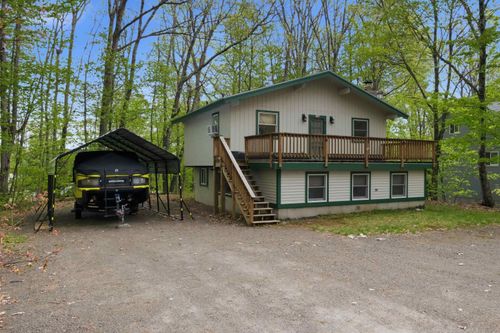 139 Wintersport St, Moultonborough, NH, 03254-4463 | Card Image