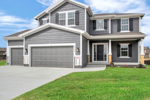 1107 Halle Dr, Kearney, MO, 64060-7368 | Card Image