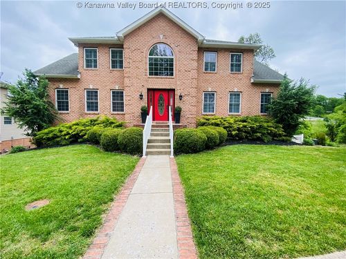 516 Woodbridge Dr, Charleston, WV, 25311-9717 | Card Image