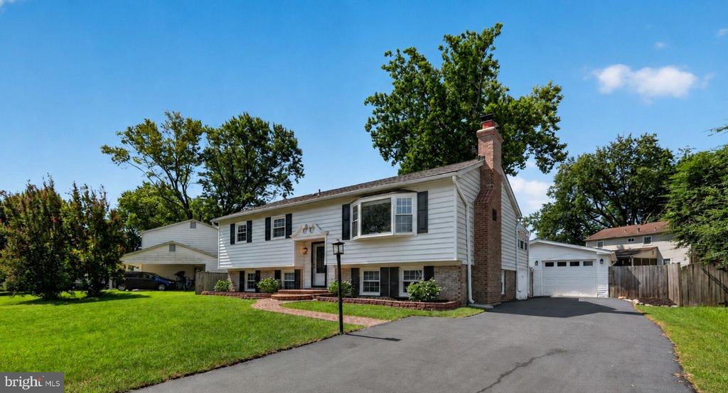 Residential in ALEXANDRIA