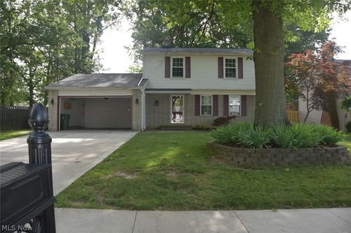 537 Howells Court, Eastlake, OH, 44095 | Card Image