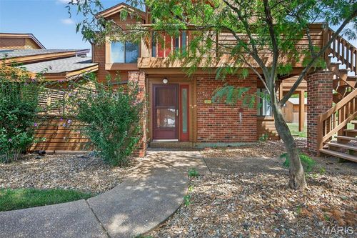 601 Kipling Way, Weldon Spring, MO, 63304-8169 | Card Image