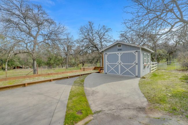 4045 Red Hill Access Rd, House other with 3 bedrooms, 4 bathrooms and 3 parking in Vallecito CA | Image 48