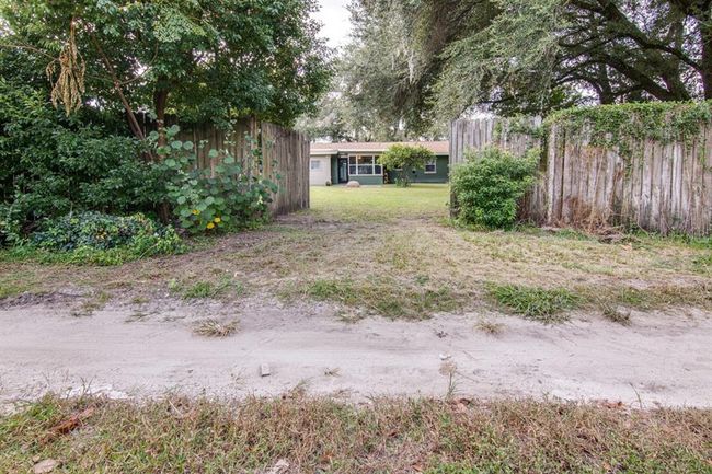 5508 8 Th St, House other with 2 bedrooms, 1 bathrooms and null parking in ZEPHYRHILLS FL | Image 27
