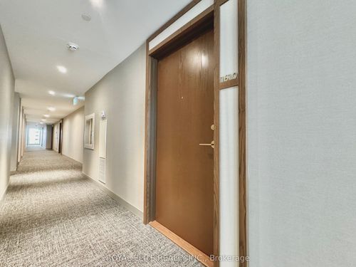 1610-1000 Portage Pky, Concord, ON, L4K0L1 | Card Image