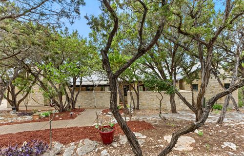 15529 Escarpment Oak, Helotes, TX, 78023-5126 | Card Image