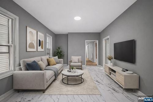 69 Graham Ave, Paterson, NJ, 07524-2792 | Card Image