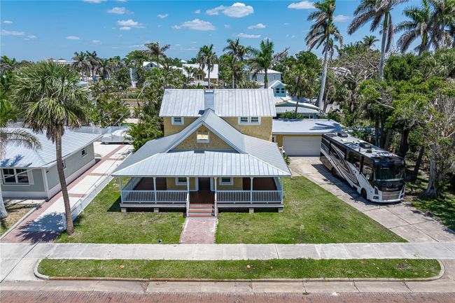 110 Gilchrist St, House other with 3 bedrooms, 3 bathrooms and null parking in PUNTA GORDA FL | Image 4