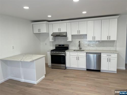 apt-8-291 Garibaldi Ave, Lodi, NJ, 07644-3729 | Card Image
