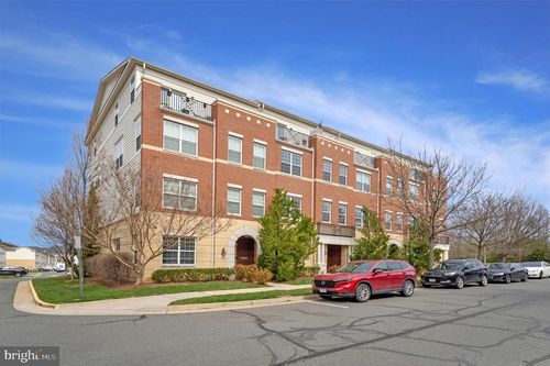 43662 Mcdowell Sq, LEESBURG, VA, 20176-6553 | Card Image