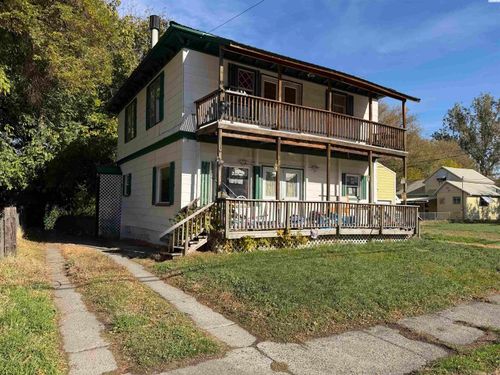 461 Pataha St, Pomeroy, WA, 99347-8634 | Card Image