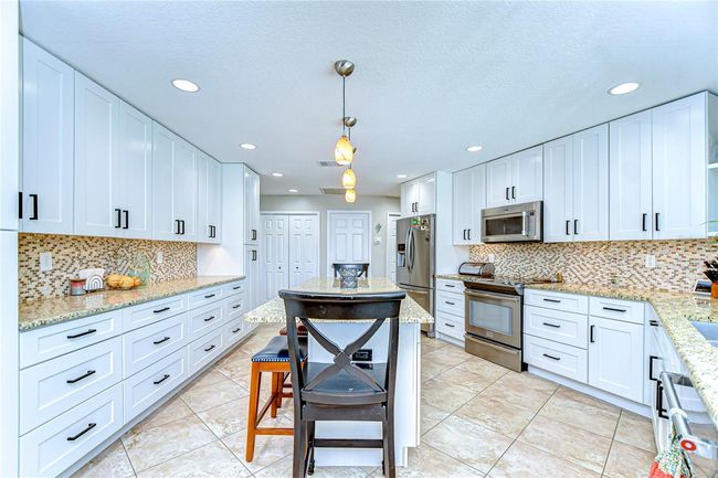 Kitchen | Image 17