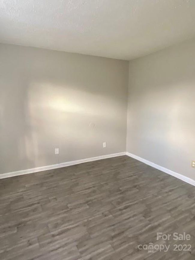 APT-117 - 7997 Shady Oak Trl, Condo with 2 bedrooms, 1 bathrooms and null parking in Charlotte NC | Image 7