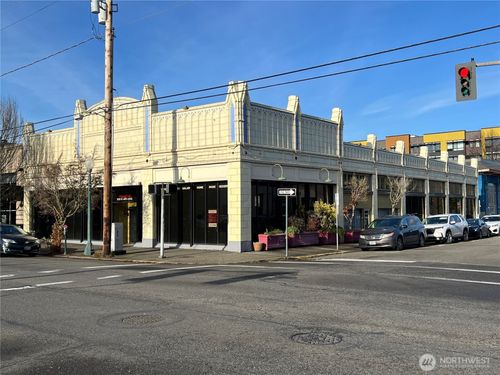 520 4th Ave E, Olympia, WA, 98501-1111 | Card Image