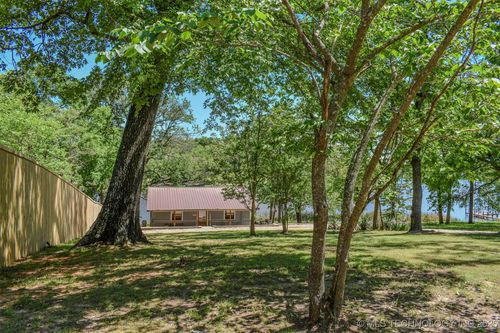 1101 Peninsula, Fort Towson, OK, 74735-5046 | Card Image
