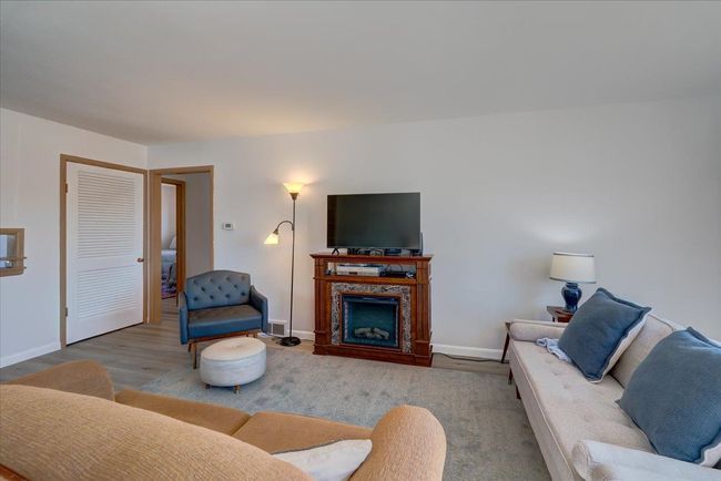 300 Pleasant Dr, House other with 3 bedrooms, 2 bathrooms and null parking in Waunakee WI | Image 16