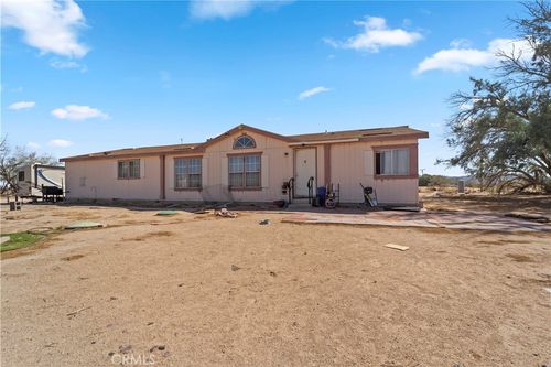 35888 Lakeview Rd, Newberry Springs, CA, 92365-9531 | Card Image