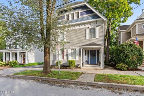 135 Grand Ave, Saratoga Springs, NY, 12866-4161 | Card Image