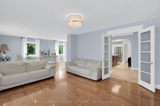 31 Archibald Rd, House other with 5 bedrooms, 5 bathrooms and 9 parking in King ON | Image 15