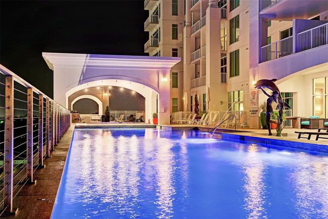 UNIT-802 - 500 Seawall Blvd, Condo with 2 bedrooms, 2 bathrooms and 1 parking in Galveston TX | Image 12