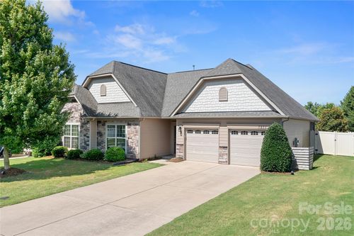 7271 Adirondack Dr, Denver, NC, 28037-0228 | Card Image