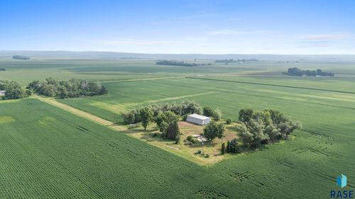 32920 481st Ave, Jefferson, SD, 57038-6803 | Card Image