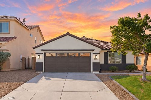6983 Flowering Willow St, Las Vegas, NV, 89148-3807 | Card Image
