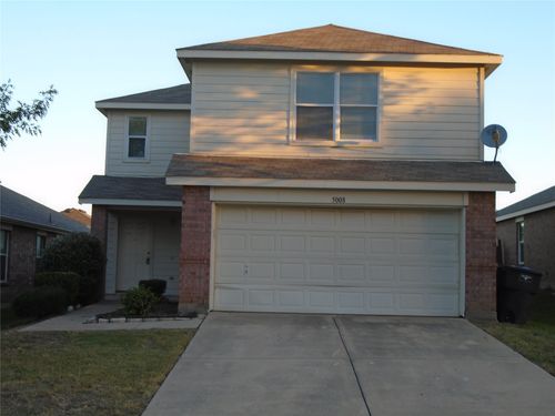 5008 Waterford Dr, Fort Worth, TX, 76179-4150 | Card Image