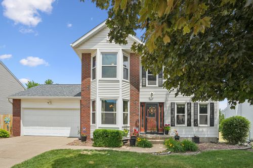 808 W 59th St, Davenport, IA, 52806-2360 | Card Image