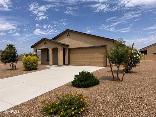 10574 W Catalina Dr, Arizona City, AZ, 85123-5849 | Card Image