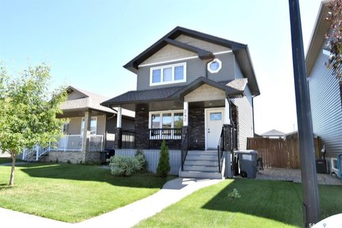 242 Geary Cres, Saskatoon, SK, S7R0E6 | Card Image