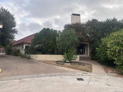 1403 Fortune Hl, San Antonio, TX, 78258-3201 | Card Image