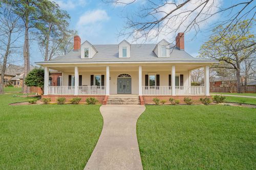 3 Lakeside Dr, Longview, TX, 75604-2890 | Card Image